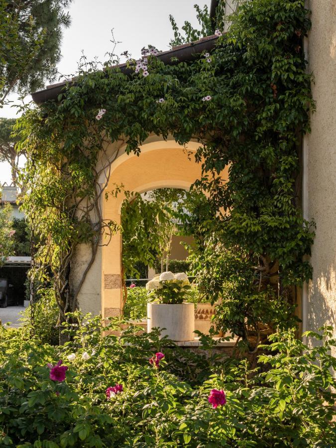 Villa Roma Imperiale Forte dei Marmi Exteriör bild